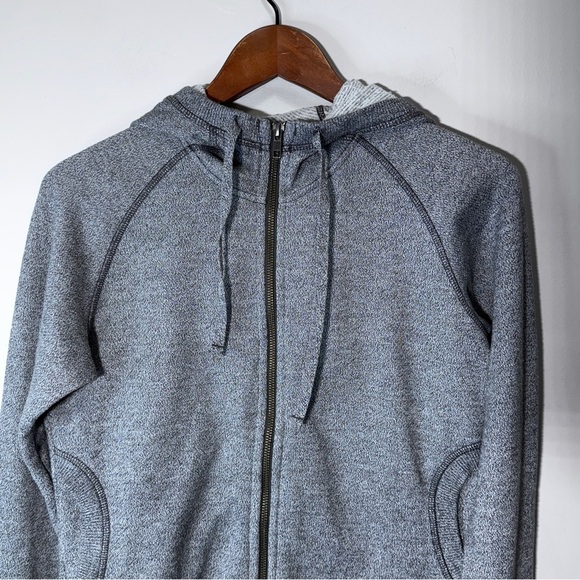 Patagonia Cloud Stack Grey Full Zip Hoodie Thumbholes Size Medium - Picture 3 of 12